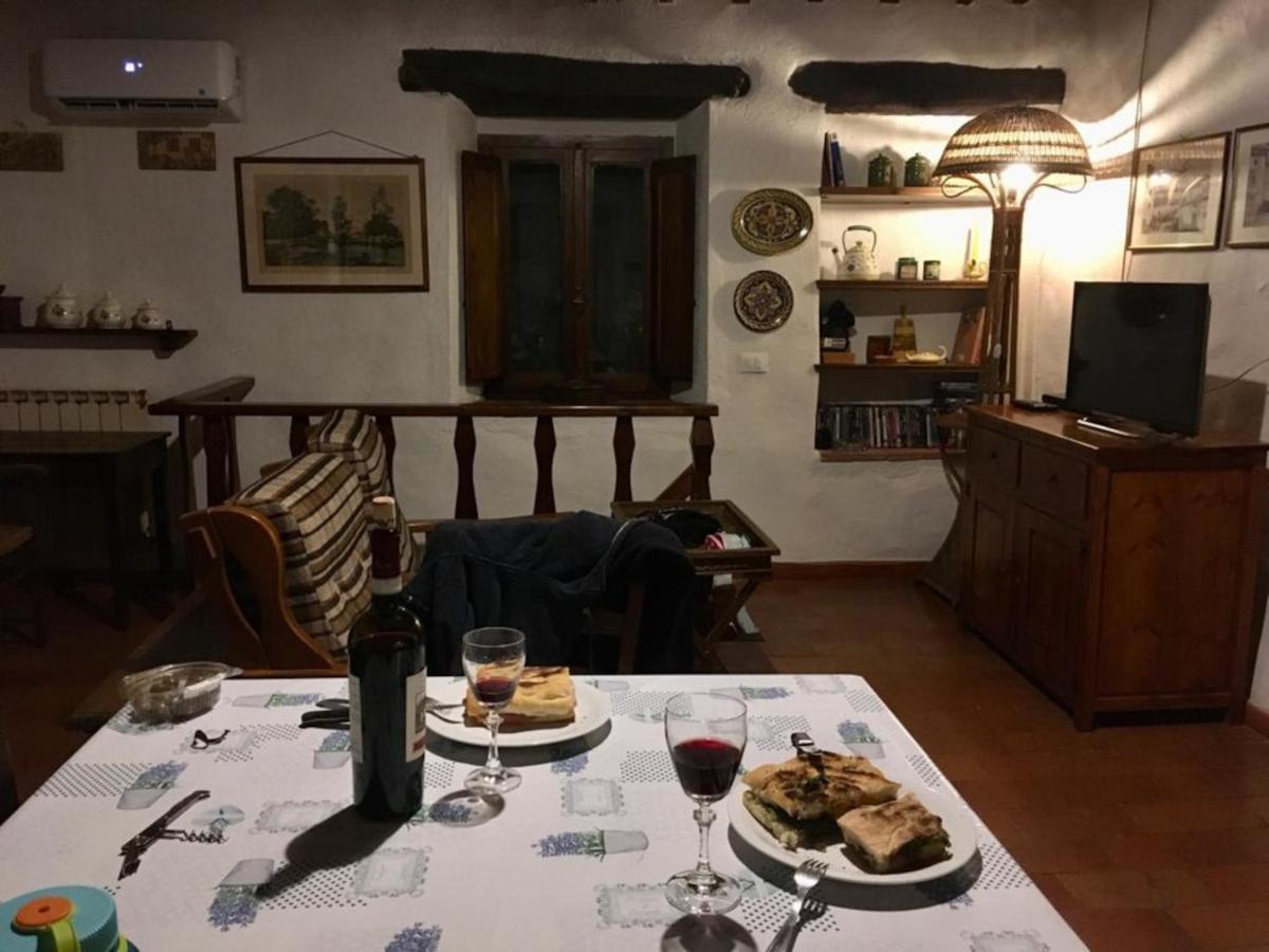 Ambra La Cuccia - La Villa-San Pacrazio المظهر الخارجي الصورة